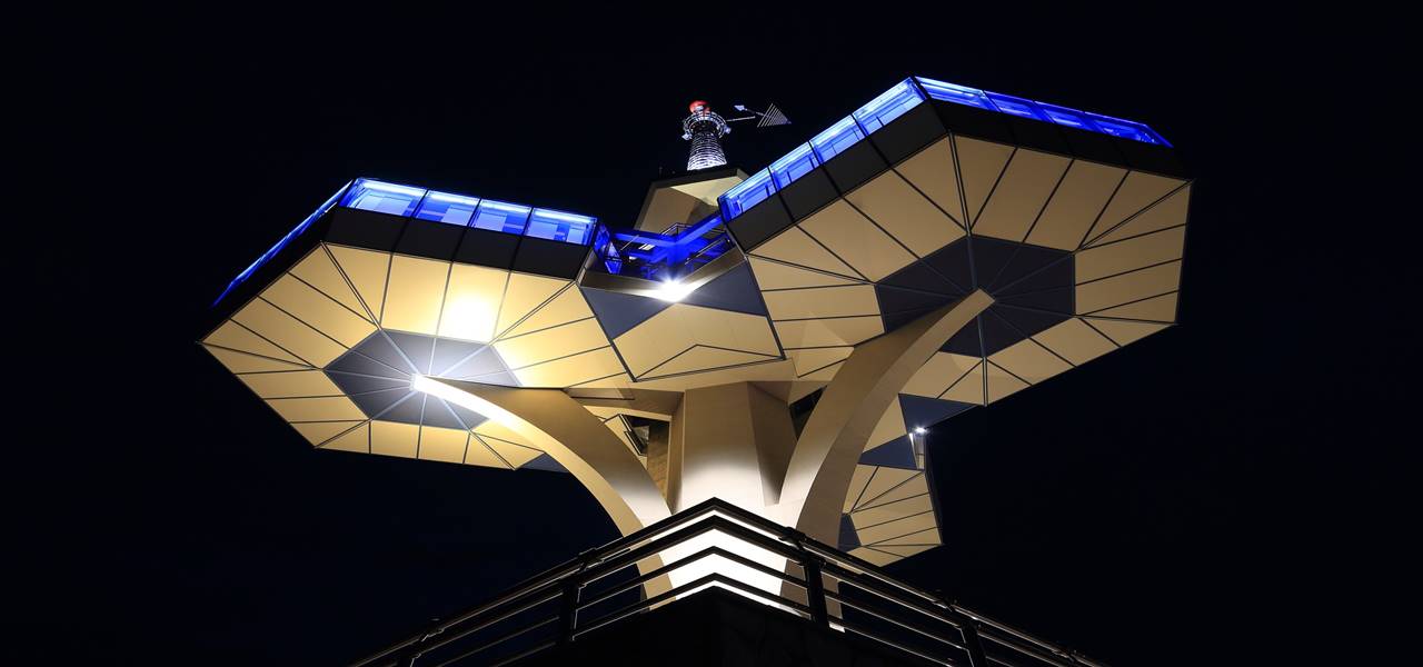 阿里巴巴与中国联通合作，通过寻找中小企业品牌来扩大其在电信领域的影响力