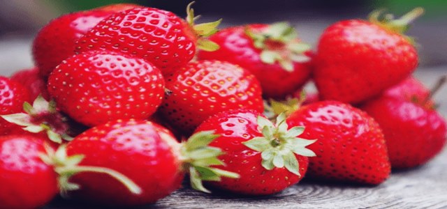 垂直农场种植的草莓首次在新加坡市场亮相